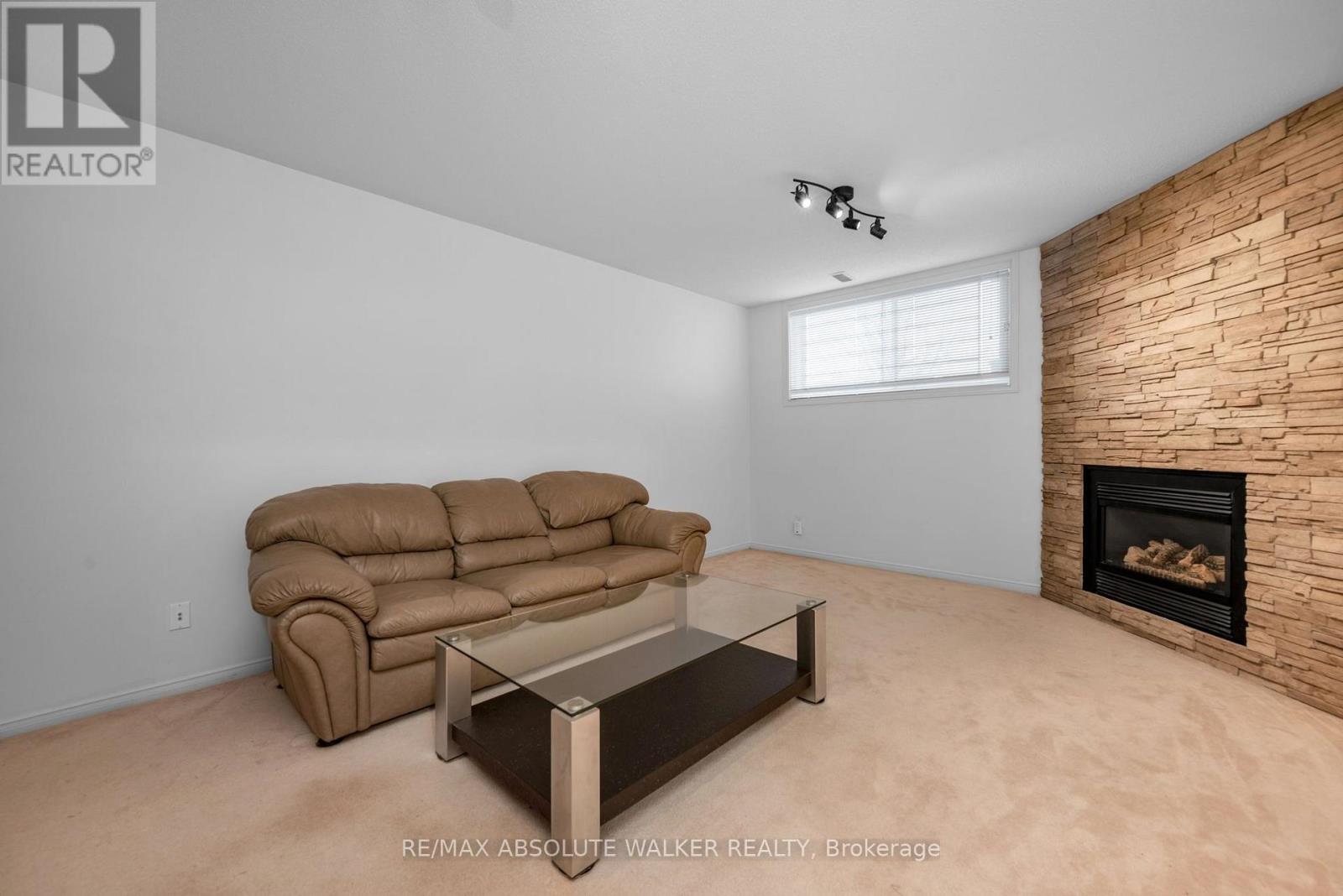 6376 SABLEWOOD PLACE - Image 33