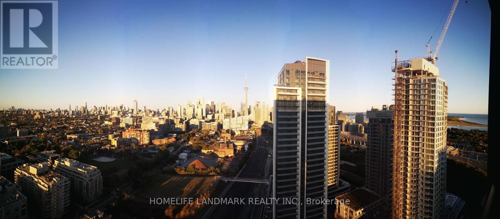 19 Western Battery Road — photo 14