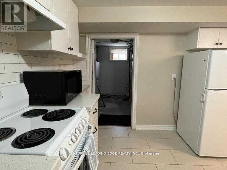 BSMT - 27 IONVIEW DRIVE, Toronto (Ionview) — photo 5