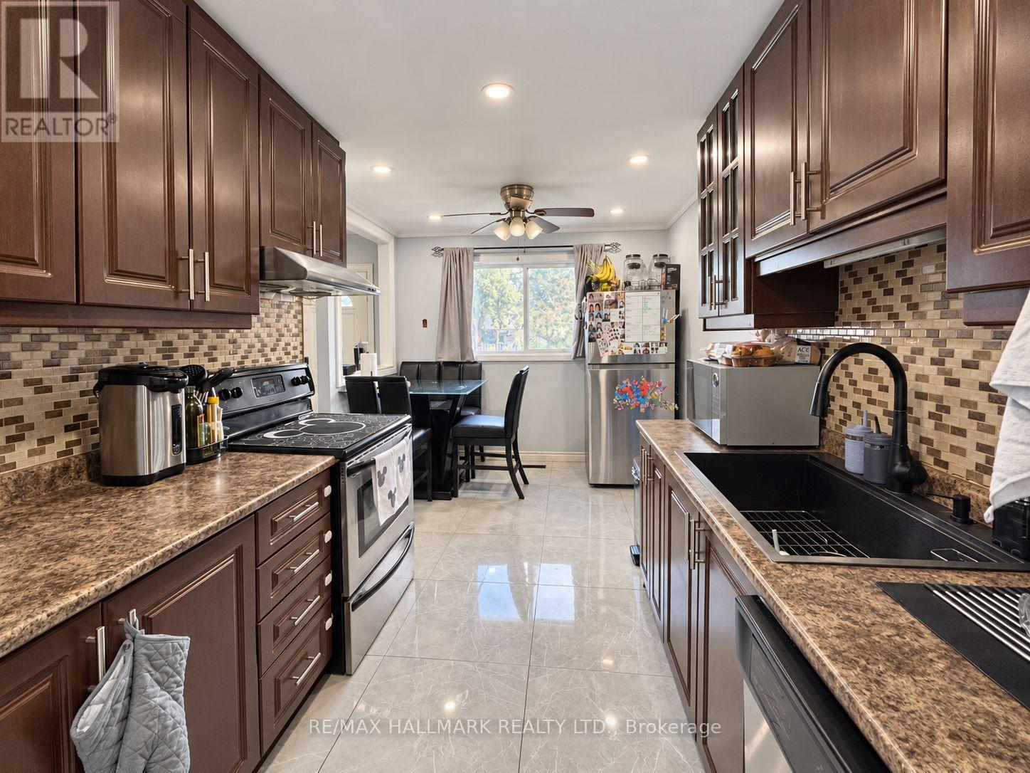 98 - 81 HANSEN ROAD N, Brampton (Madoc) — photo 4