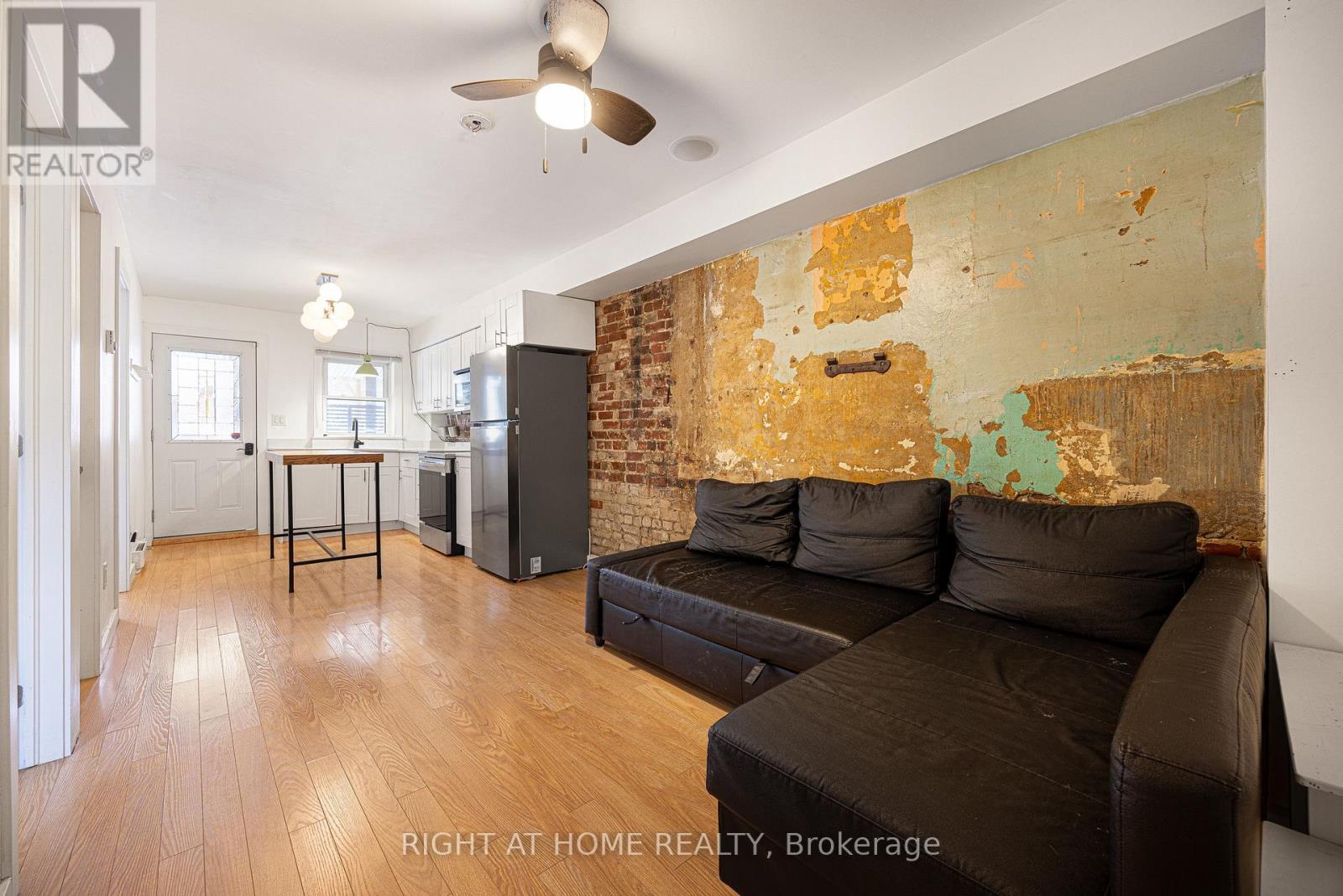 725 Indian Road, Toronto, ON photo 33