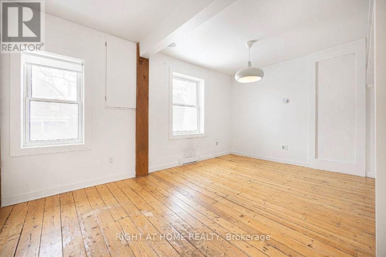 725 Indian Road, Toronto, ON photo 4