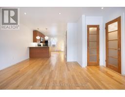 725 Indian Road, Toronto, ON M6P2E2 Photo 14