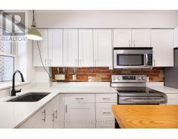 725 Indian Road, Toronto, ON M6P2E2 Photo 29