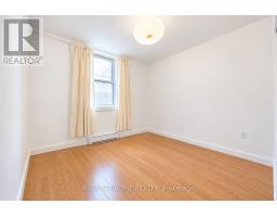 725 Indian Road, Toronto, ON M6P2E2 Photo 35