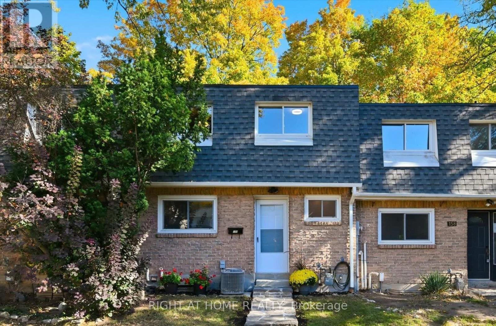 #159 2050 UPPER MIDDLE ROAD - 1