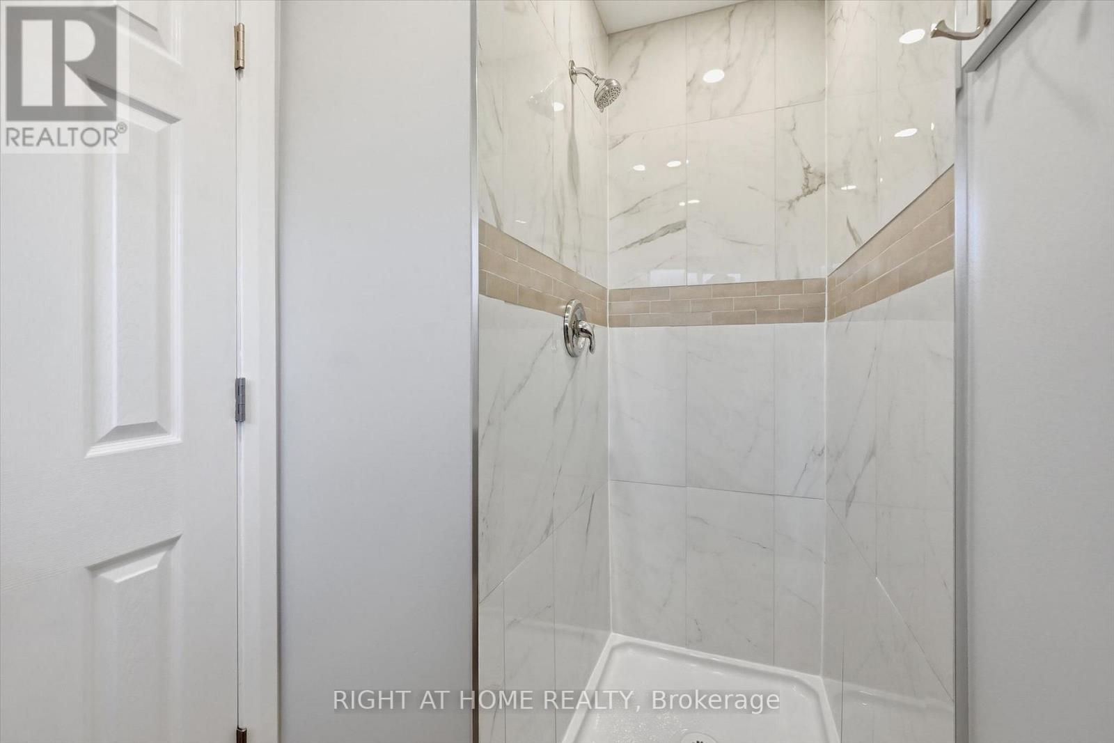 159- 2050 Upper Middle Road, Burlington, ON photo 8