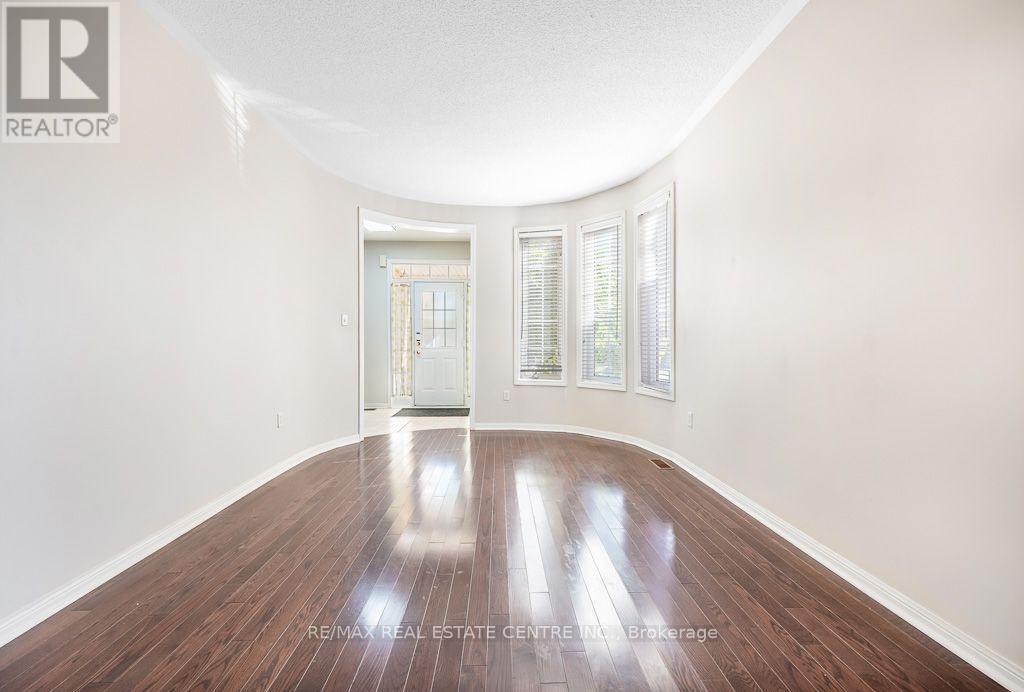 3696 Waterfall Crescent, Mississauga, ON photo 10