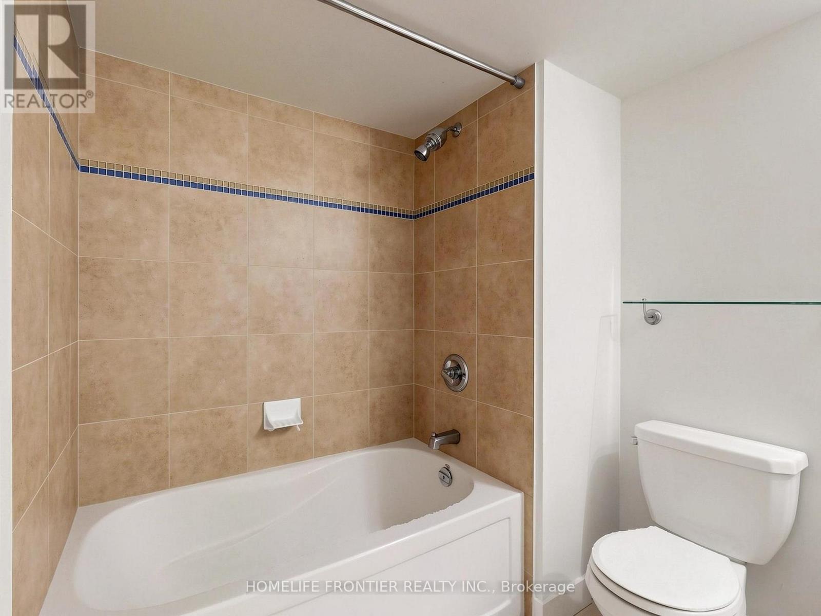 33 Bay Street — photo 17