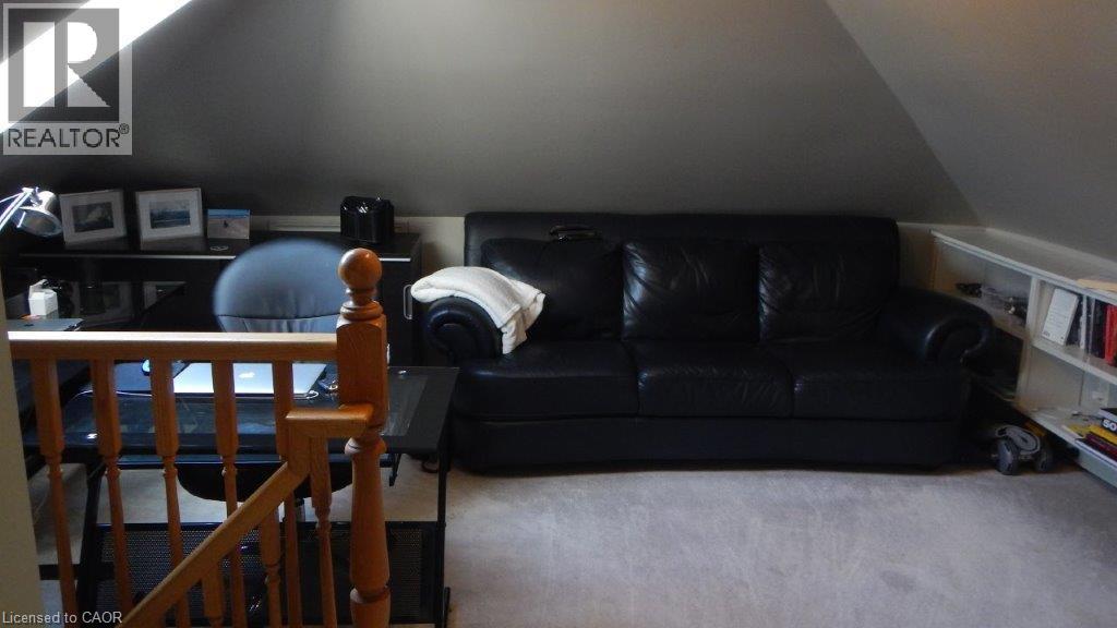39 Cedar Street — photo 16