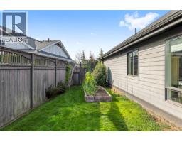 688 Lowry's Rd, French Creek, BC V9P2N9 Photo 27
