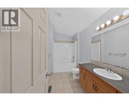 36 Kodiak Boulevard N, Lethbridge, AB T1H6S7 Photo 16