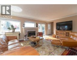 Dining room - 15 118 Aldersmith Pl, View Royal, BC V9A7M9 Photo 10