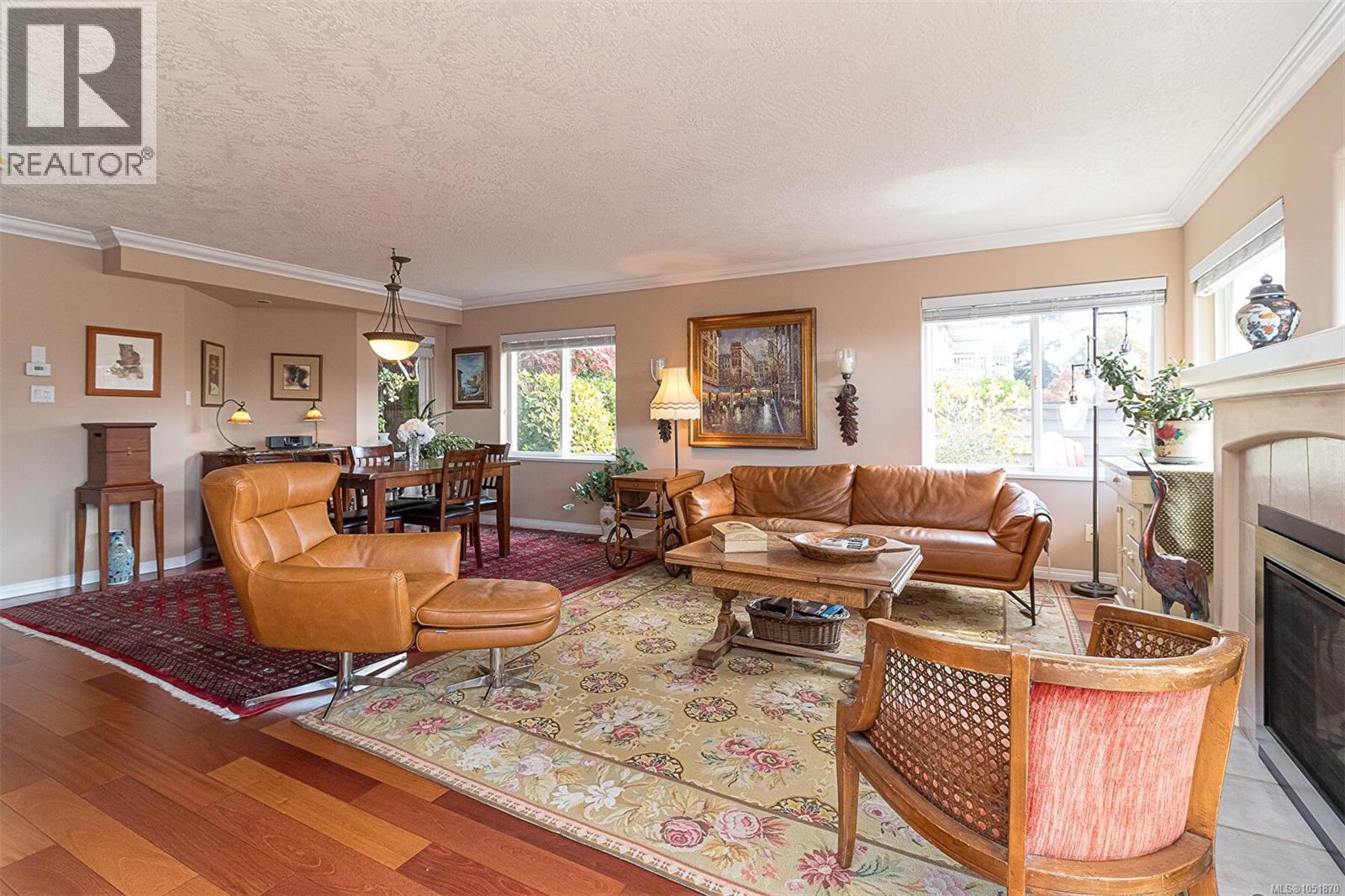 #15 118 Aldersmith Pl - 7