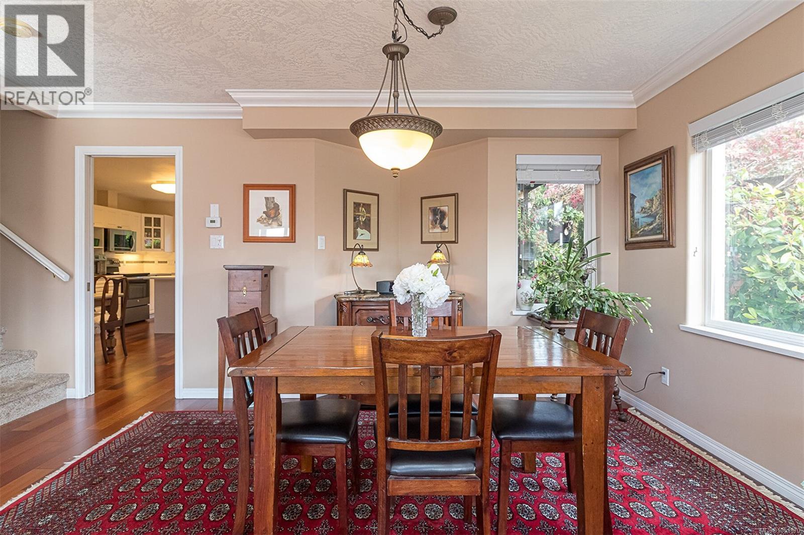 #15 118 Aldersmith Pl - 12