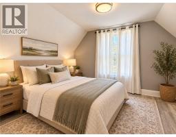 654 Dunsmure Road, Hamilton, ON L8H1H7 Photo 11