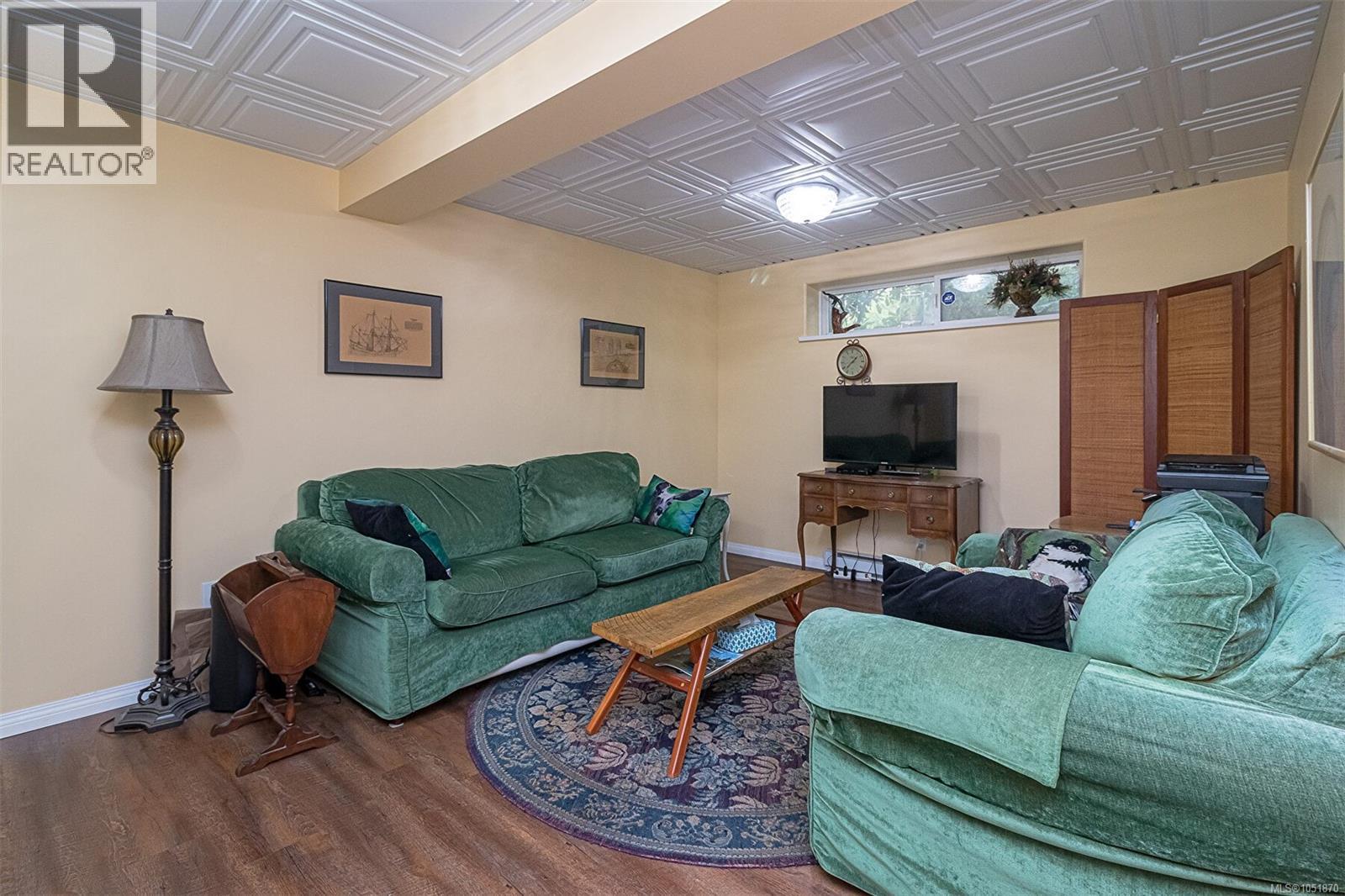 #15 118 Aldersmith Pl - 32
