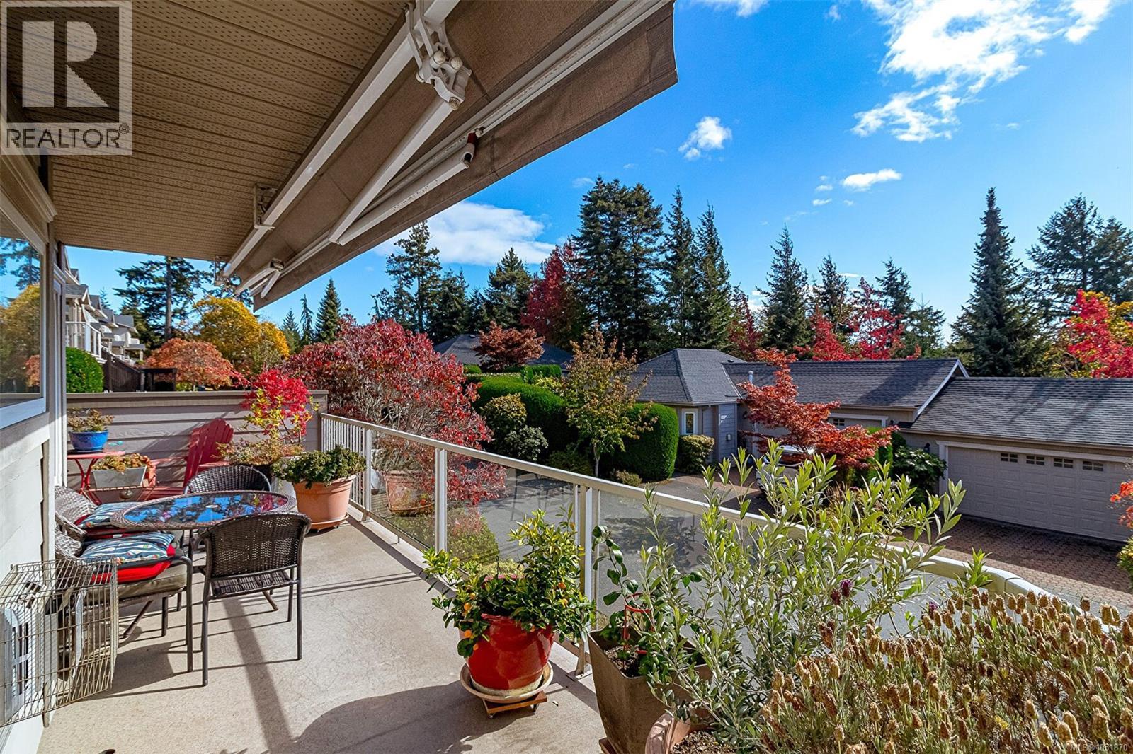 #15 118 Aldersmith Pl - 36