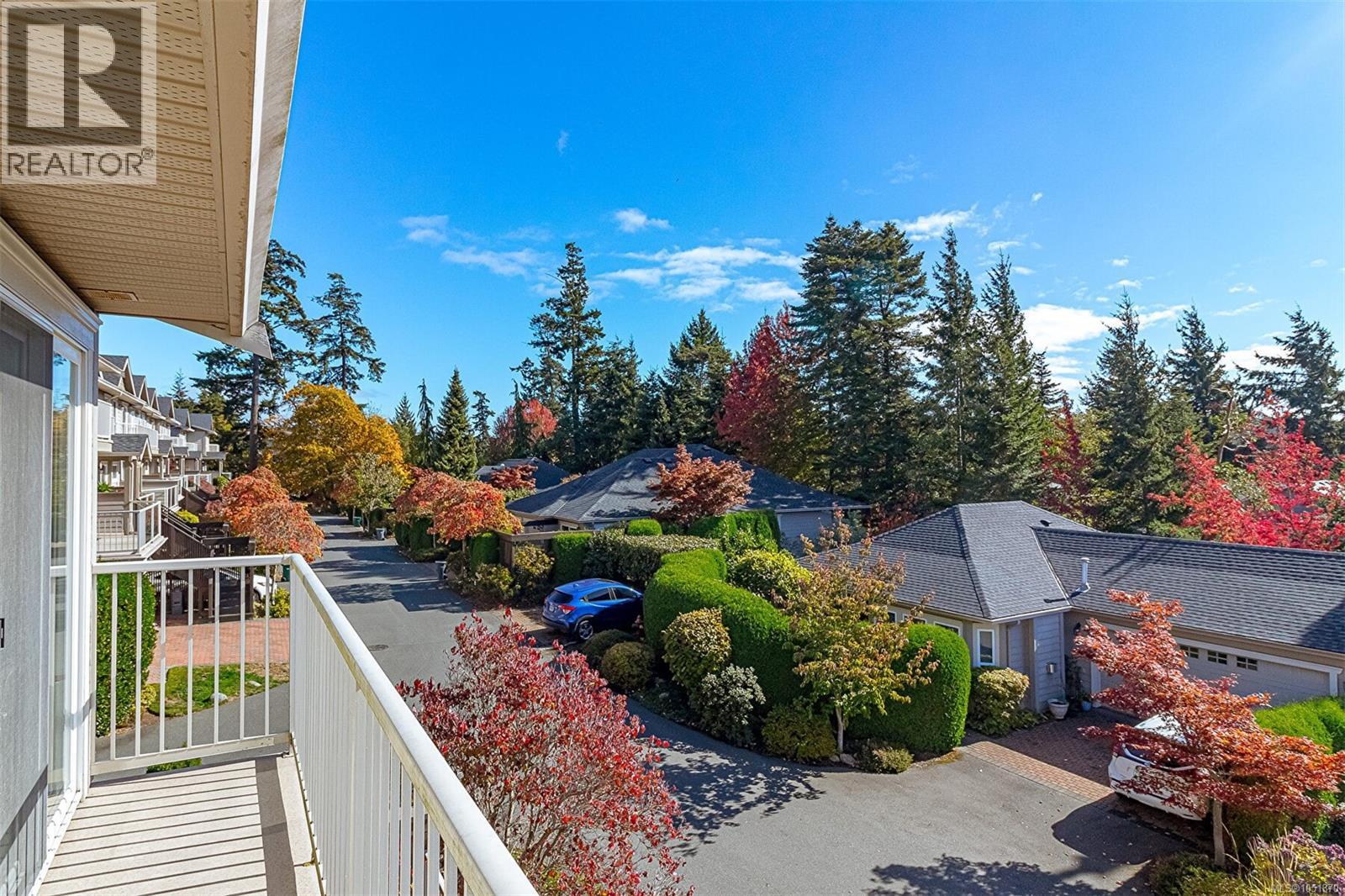 #15 118 Aldersmith Pl - 35
