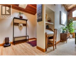 Bedroom - 3795 Aaron Road, Bonnington, BC V0G2G3 Photo 13