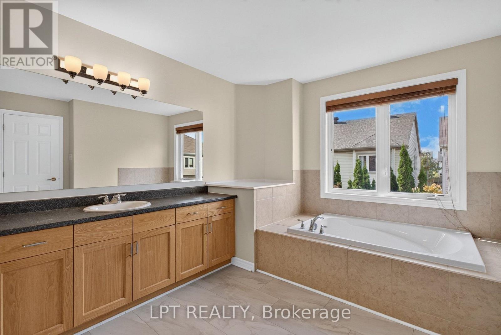 2632 WATERMUSIC BAY CRESCENT - Image 19