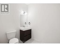 305 - 21 Matchedash Street, Orillia, ON L3V3T1 Photo 20