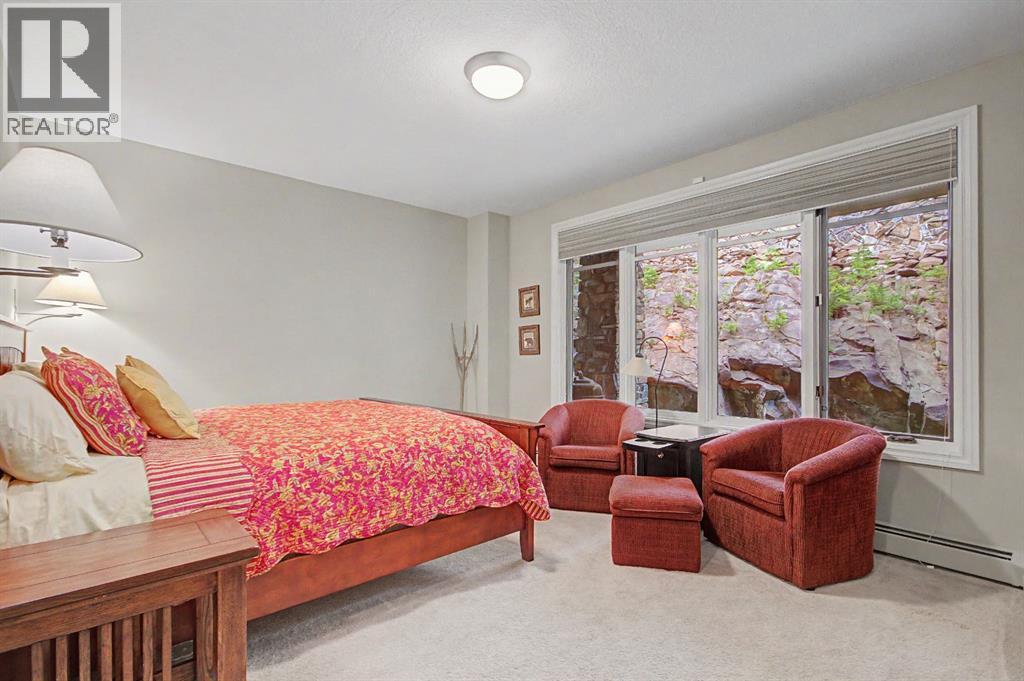 #104 140 Stonecreek Road - 18