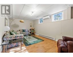 32 Bow Street, Dartmouth, NS B2Y4P6 Photo 24