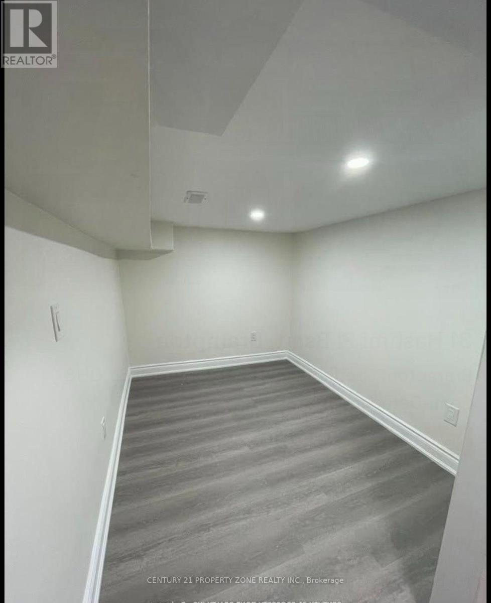 39 HASHMI PLACE, Brampton (Credit Valley) — photo 5