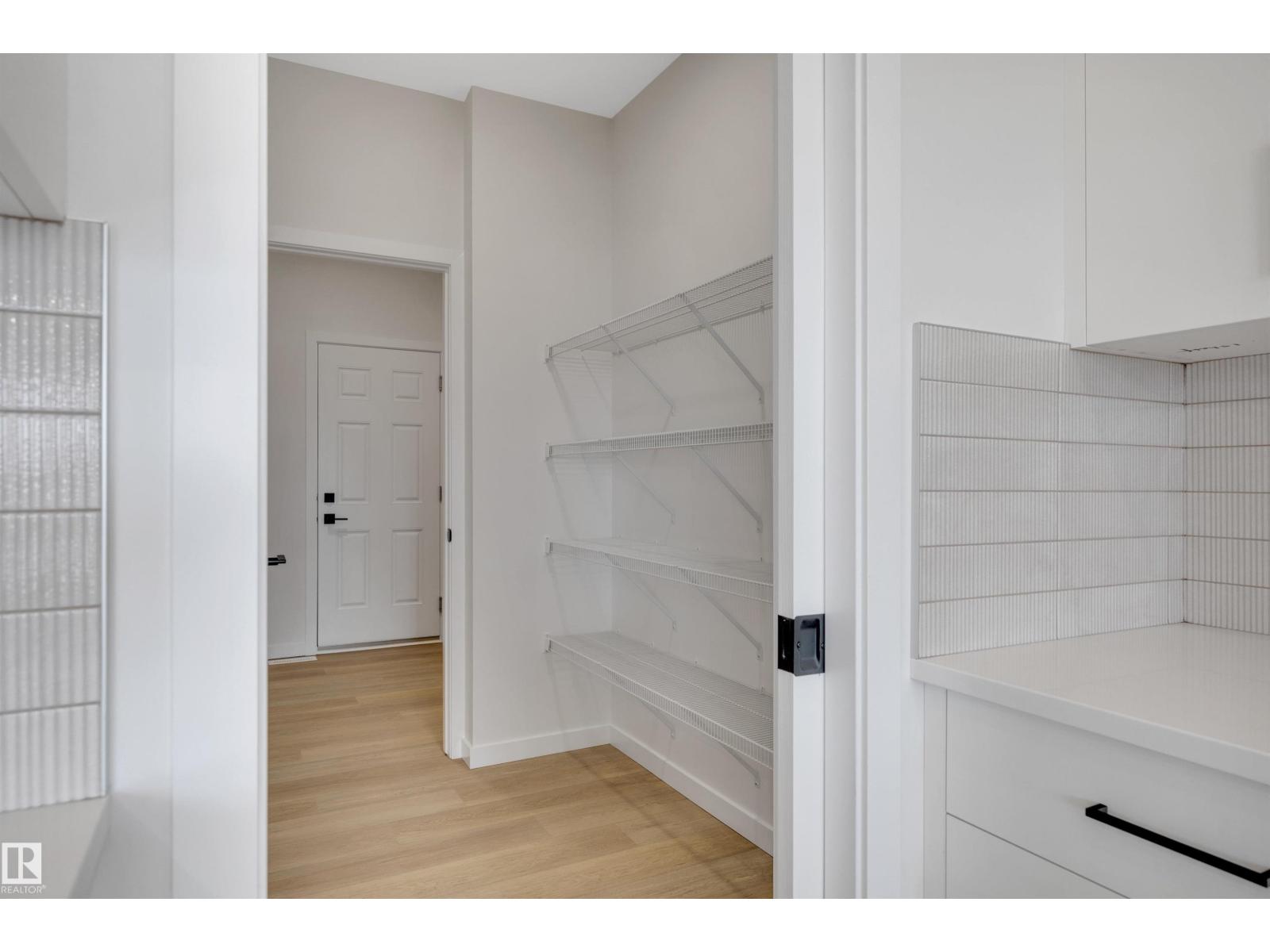 5441 Hawthorn RU SW, Edmonton — photo 15