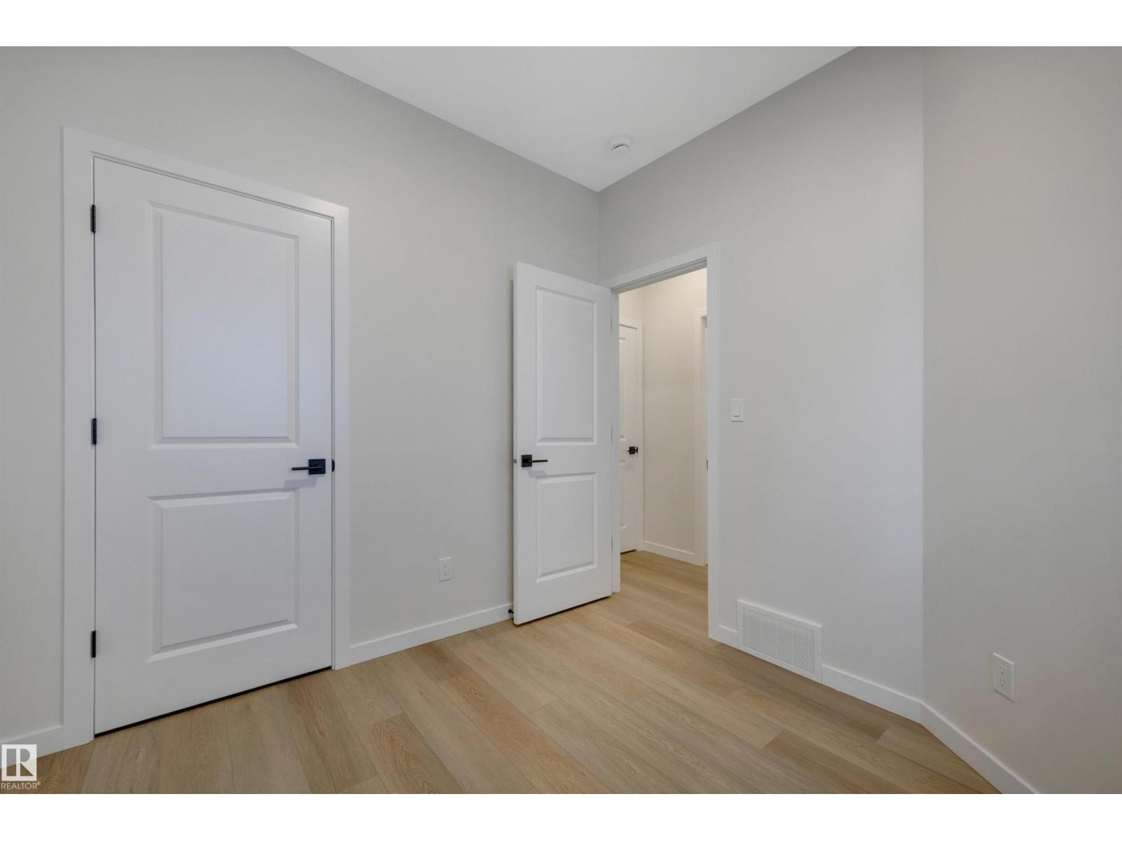 5441 Hawthorn RU SW, Edmonton — photo 21