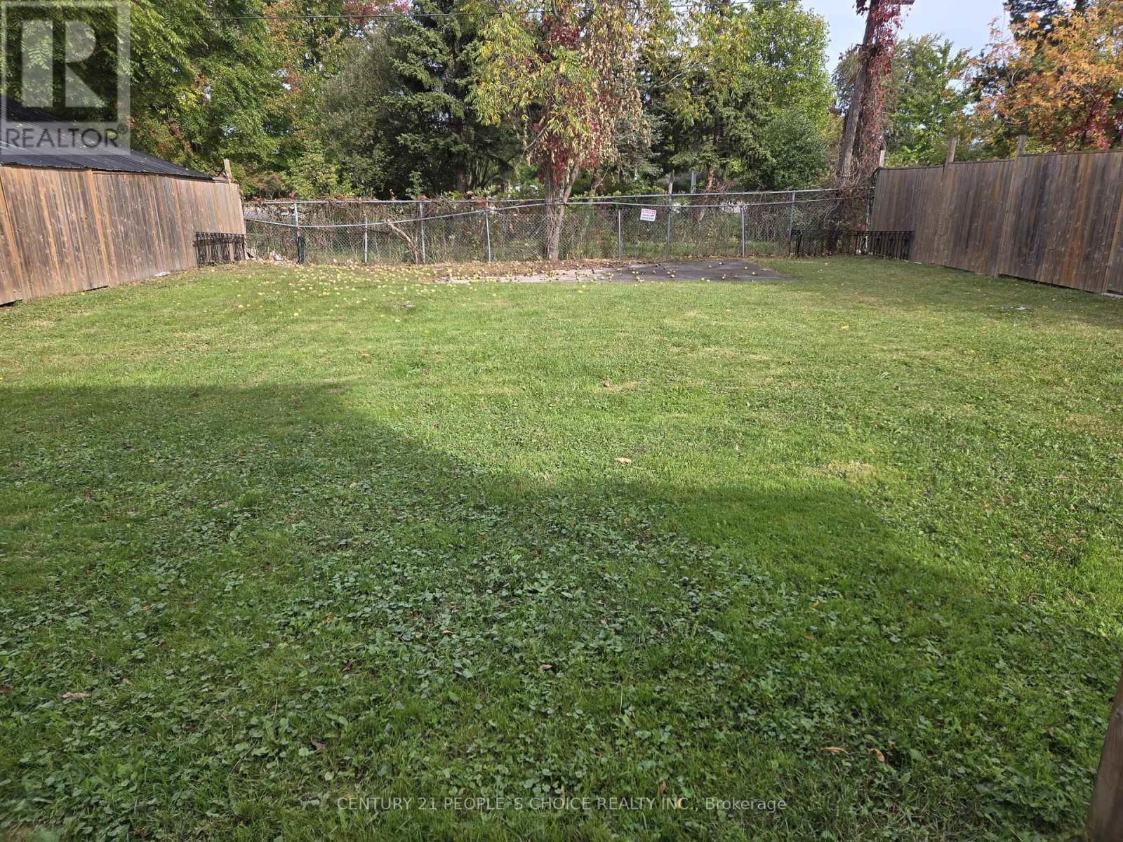 5359 KITCHENER STREET - 23