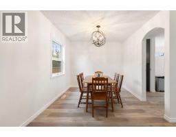 100 Marbrooke Circle NE - photo 13