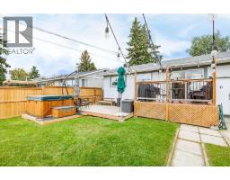 100 Marbrooke Circle NE - photo 40