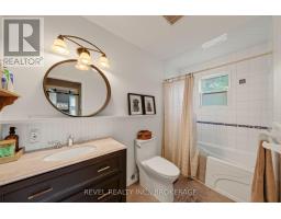 637 Collins Bay Road, Kingston, ON K7M5G7 Photo 29