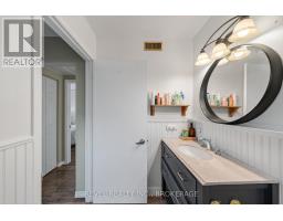 637 Collins Bay Road, Kingston, ON K7M5G7 Photo 31