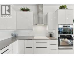 3671 Mckinley Beach Drive, Kelowna, BC V1V3G2 Photo 25