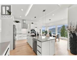 3671 Mckinley Beach Drive, Kelowna, BC V1V3G2 Photo 23