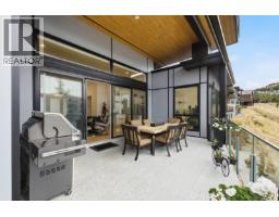 3671 Mckinley Beach Drive, Kelowna, BC V1V3G2 Photo 39