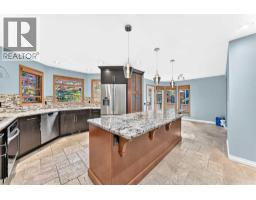 4pc Bathroom - 120 Woodacres Drive Sw, Calgary, AB T2W4Z8 Photo 13