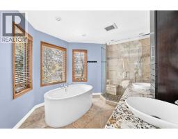 120 Woodacres Drive Sw, Calgary, AB T2W4Z8 Photo 27