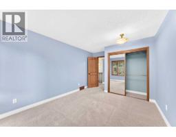 120 Woodacres Drive Sw, Calgary, AB T2W4Z8 Photo 32
