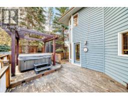 120 Woodacres Drive Sw, Calgary, AB T2W4Z8 Photo 43