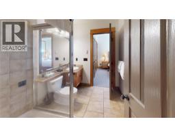 4559 Timberline Crescent Unit# 613b, Fernie, BC V0B1M6 Photo 18