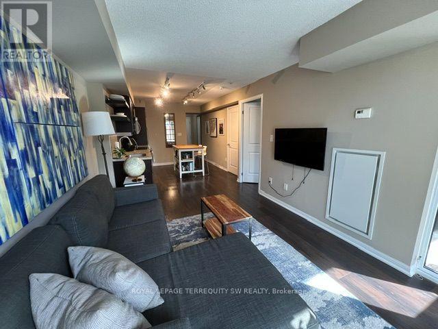 807 - 400 ADELAIDE STREET E, Toronto (Moss Park) — photo 10