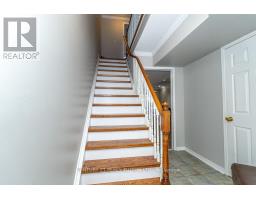 28 Rumi Crescent, Toronto, ON M4A2X6 Photo 12