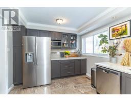 28 Rumi Crescent, Toronto, ON M4A2X6 Photo 18