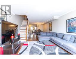 28 Rumi Crescent, Toronto, ON M4A2X6 Photo 24