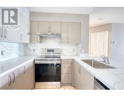 2501 - 23 Hollywood Avenue, Toronto, ON M4L2K4 Photo 12