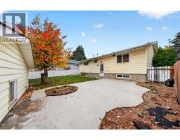 255 Huntridge Way Ne, Calgary, AB T2K4C4 Photo 33